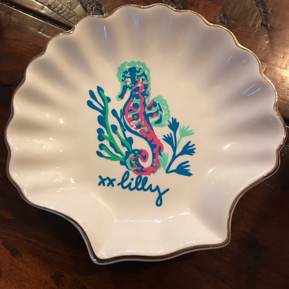 Lilly Pulitzer sea shell trinket dish.
